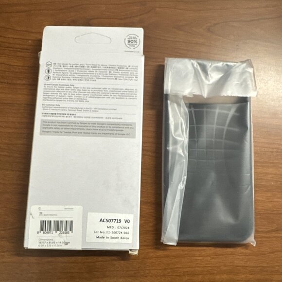Spigen Google Pixel 9 Pro XL [Rugged Armor] Phone Case Matte Black‎ ACS07719 - Picture 3 of 4
